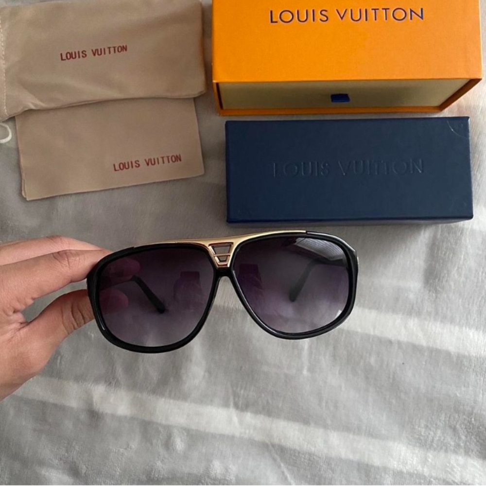 Louis Vuitton Evidence Shades